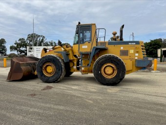 1997 Komatsu WA420-3A Front End Loader