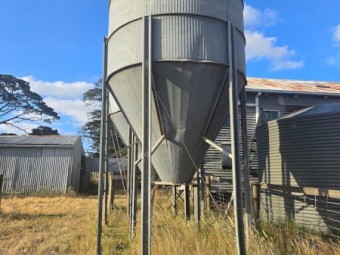 X2 silos and grain auger