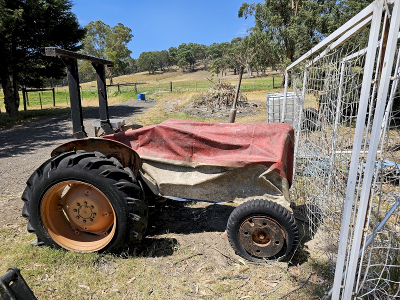 FIAT 411 R Wheel Tractor