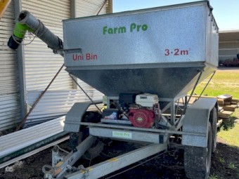 Farm Pro Feeder