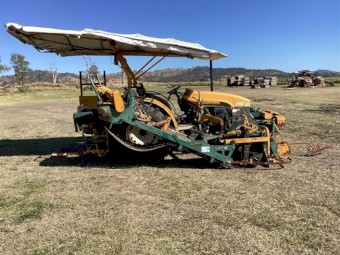 2006 Kesmac KSH 2150-16R-260 Turf Harvester