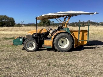 2006 Kesmac KSH 2150-16R-260 Turf Harvester