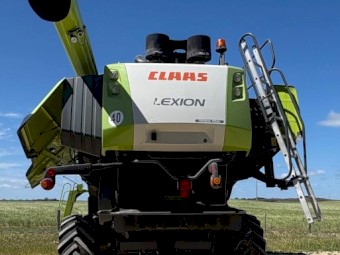 2015 Claas Lexion 760 Header