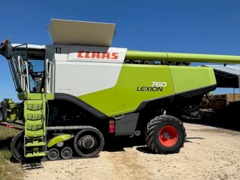 2015 Claas Lexion 760 Header