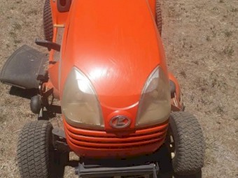 Kubota T2080 lawnmower
