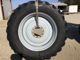 Tractor tyres plus rims 18.4 x 42R ( 480/80R42