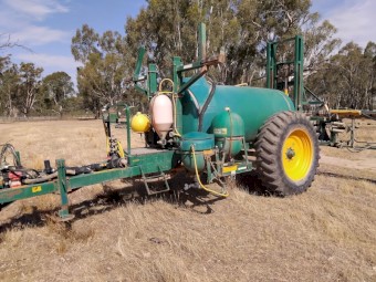 2002 Goldacres 4024 Prairie Boomspray 
