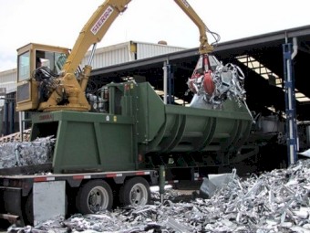 Sierra 4200 Scrap Metal Bale Press