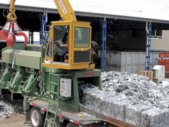 Sierra 4200 Scrap Metal Bale Press