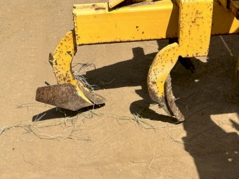 Inter row cultivator 