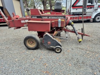 Case 8545 small square baler 