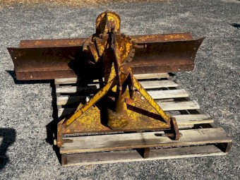 McKay Port Multi 6ft Heavy Duty 3 Way Tractor Grader Blade