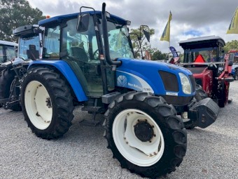 2007 New Holland TL100A Tractor