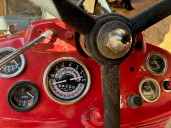 1965 Massey Ferguson 148 Tractor