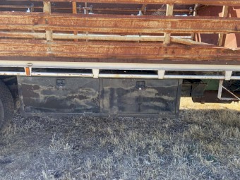 Hino FG 1990 model dual cab 