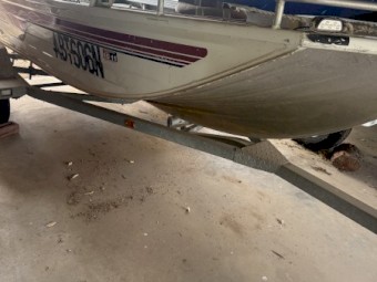 Quintrex 390 Hornet Trophy Boat