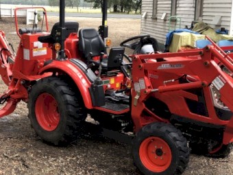 2020 Kioti CK30 Tractor Backhoe