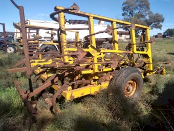 20ft Chamberlain scarifier