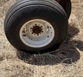 Morris c2 tyres and rims