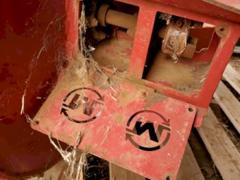 Blower off of a Morris air cart