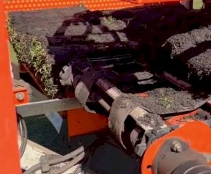 2012 Trebro SC2010 Automatic Turf Harvester