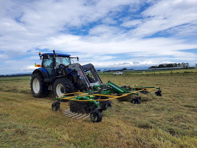 2022/23 Agronic WR 600. Series 2 Front Mount Rake.
