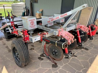 Yeomans GP39-6 3PL Plow 