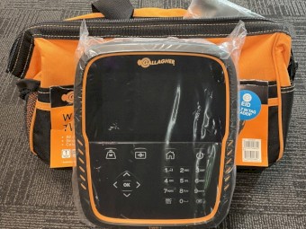 Gallagher TWR-1 Livestock Weigh Scale & Data Collector Sunlight Readable G02602