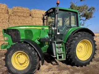 2004 John Deere 6620 Tractor and Loader