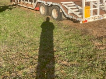 2002 Nissan UD Prime Mover & Drop Deck Trailer