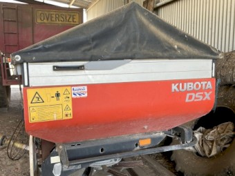 Kubota DSX spreader