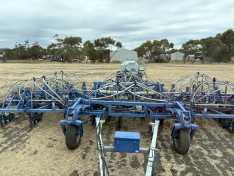 2007 Gason Hydratill 10.8m bar with 1850 Aircart