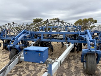 2007 Gason Hydratill 10.8m bar with 1850 Aircart