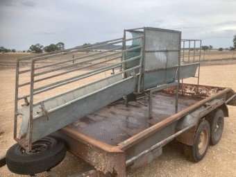 Harrington Sheep Handler