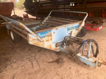 Pearce Offsider Round Hay Bale Feedout Cart