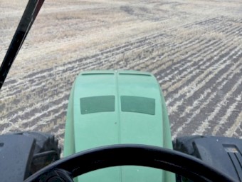 2011 John Deere 8335R