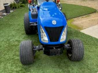 2010 New Holland T1030 Tractor