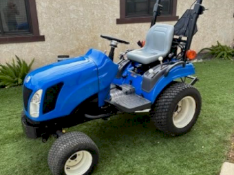 2010 New Holland T1030 Tractor
