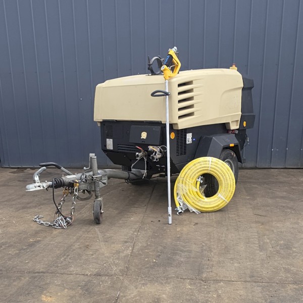 Doosan / Ingersoll Rand 7/41 Diesel Air Compressor + Blowgun & Hose