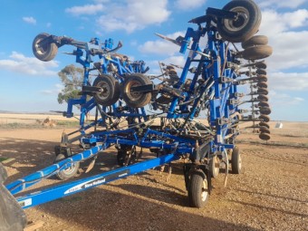 Flexicoil 830 Airseeder Bar