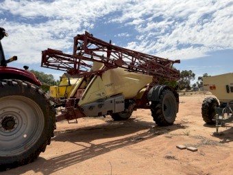 2006 Hardi Commander 6000 Boom Spray