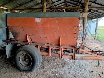 Agware 5 tonne Spreader