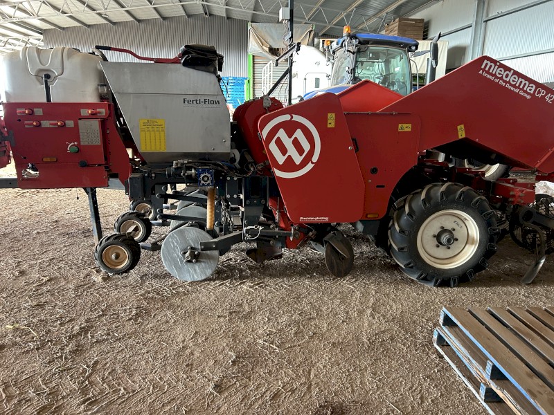 Miedema CP42 Potato Planter 