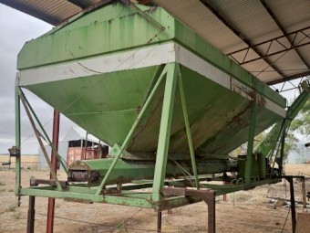 2000 RiteWay Triple Bin