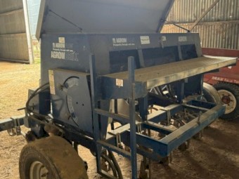Agrowplow Drill 17 Run