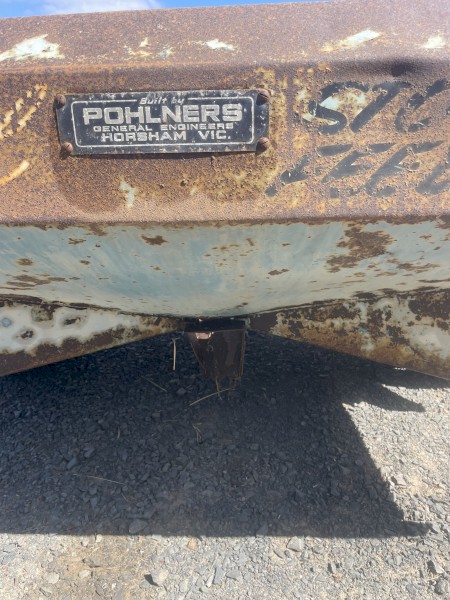 Trailing Sheep Feeder