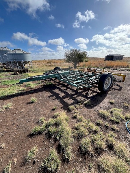 John Shearer 170 29 Tyne Scarifier and Prickle Chain
