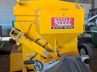 2020 Steele Steel Ezy Feeder 