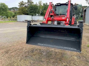 2020 Kioti PX 1153 4WD CAB tractor