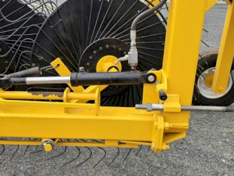 2020 Elsworth 10 aside V-Rake